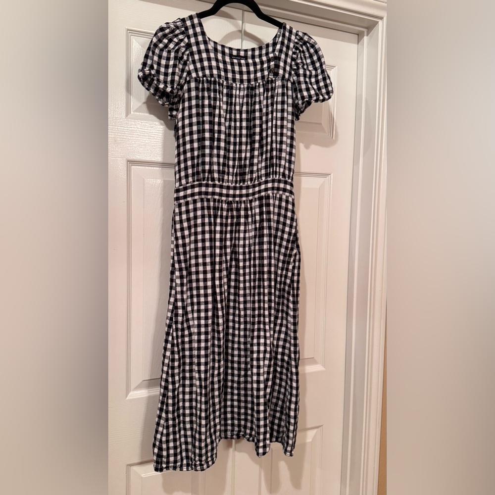 Who What Wear Black and White Gingham Midi Dress